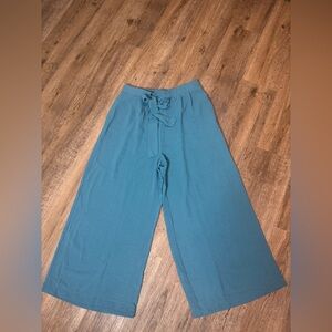 Caracalla Woman’s Wide Leg High Waisted Flowy Palazzo Pants With pockets